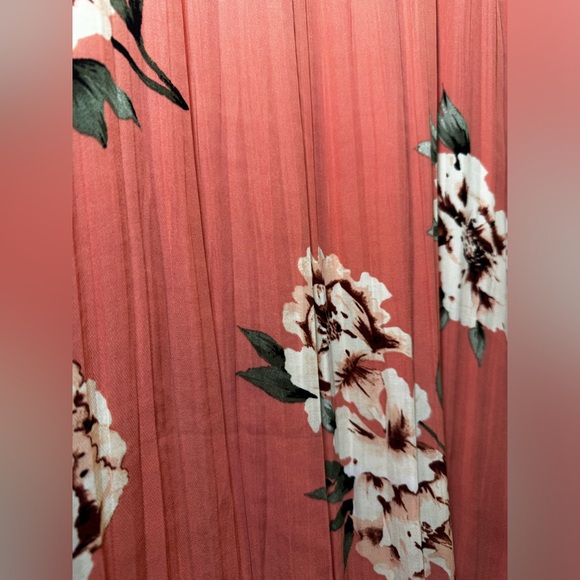 [NWT] CJ Banks Floral Pleated Maxi Dress Size 12P - Sleeveless, Flowy - Picture 5 of 10